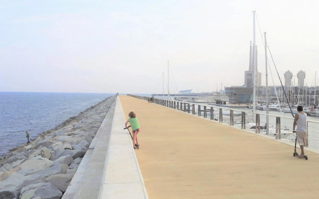 ALEXANDRA´s BEACH-PORT