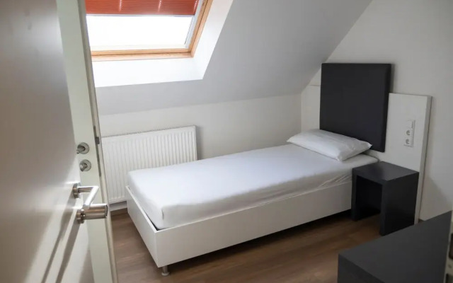 City Hotel