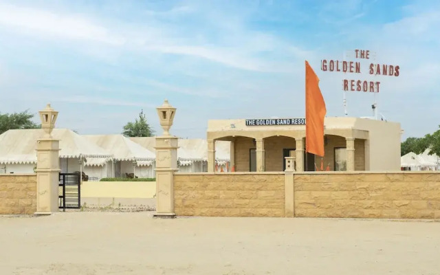 Golden Sand Resort Camp Swimming Pool