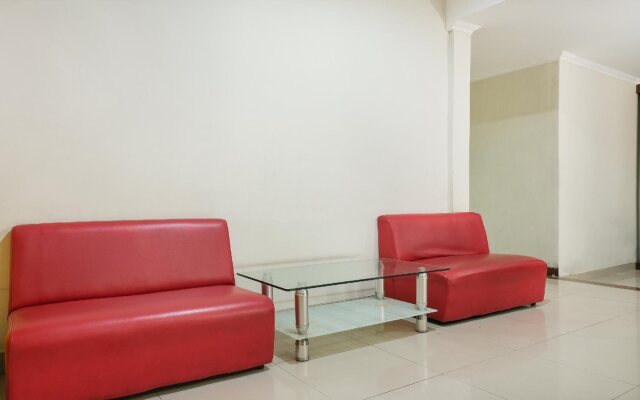 OYO 589 Hotel Desa Puri