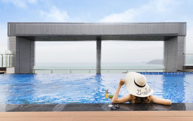 Comodo Nha Trang Hotel