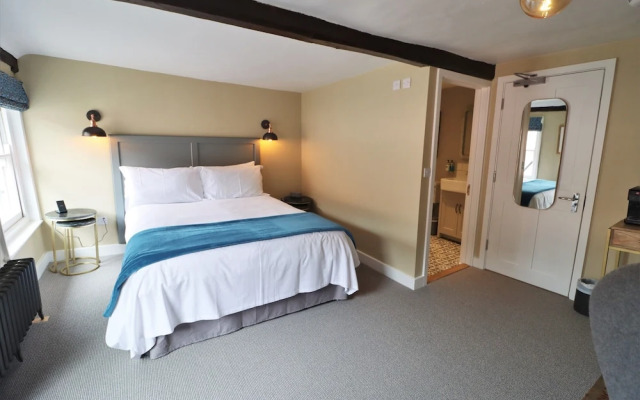 The Marlborough Head Inn