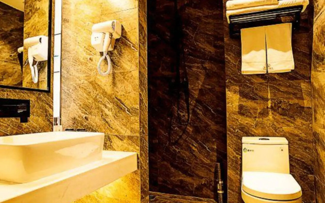Wangjiang Select Hotel (Heihe Heilongjiang Riverside)