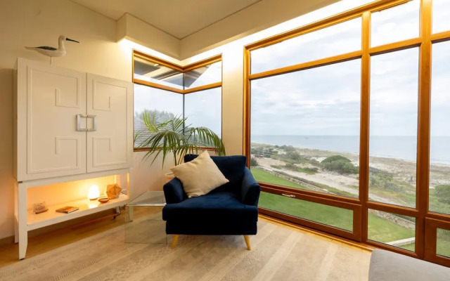 Unwind Seascape at Tennyson Beach