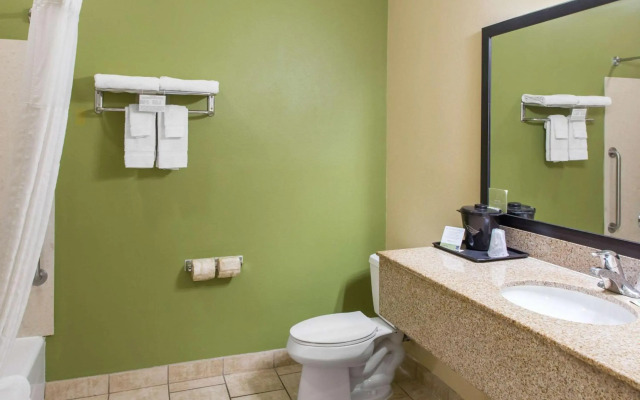 Sleep Inn & Suites Bakersfield North