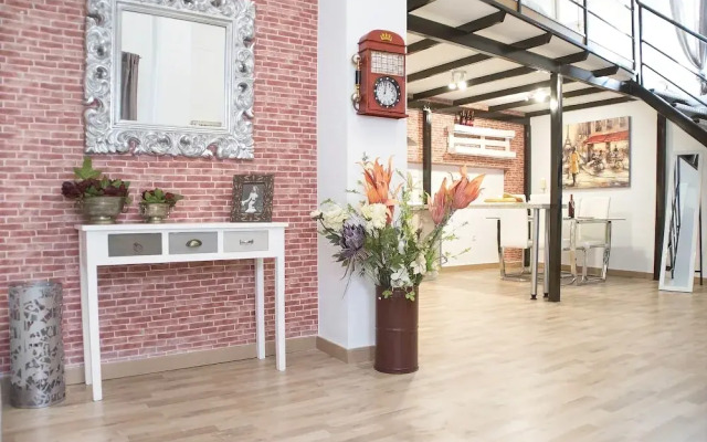 Apartamentos Sevilla Palace