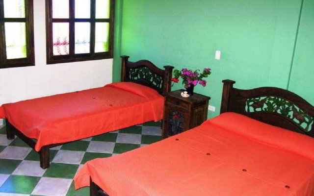 Hotel Campestre Los Chiguiros