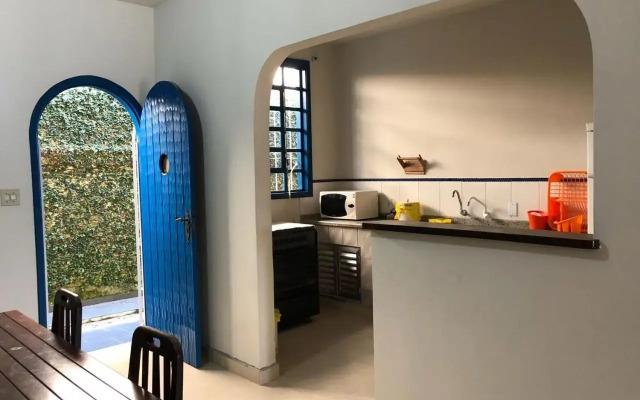Pé na Areia com Piscina e Churrasqueira - 2 suítes