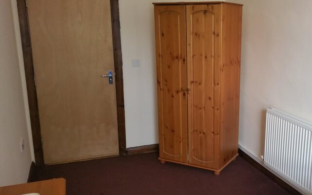 Budget Hostel