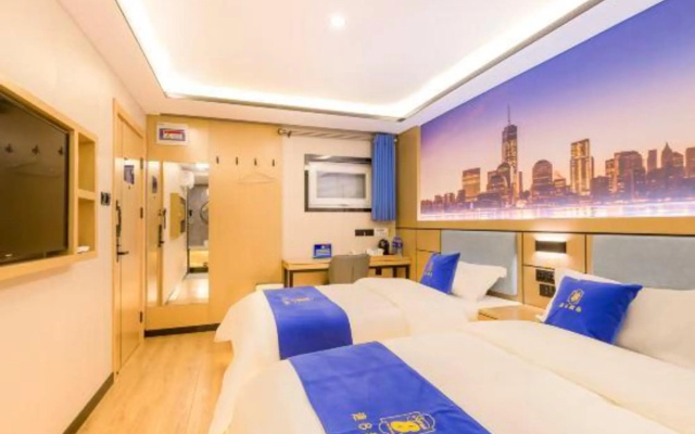 Super 8 Collection Hotel (Beijing Zhongguancun Dazhongsi Subway Station) – Guest Rooms – Beijing