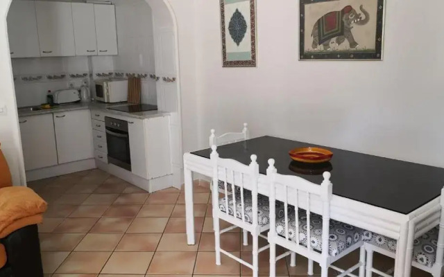 Skol 318C by Completely Marbella