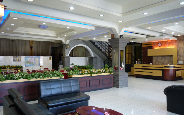 Sumber Ria Hotel