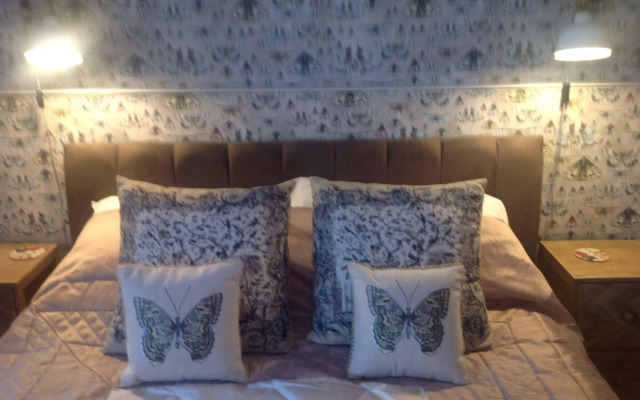 The Cherry Tree Guest House