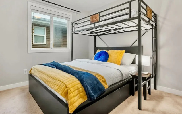 The Mask - 5BD - Movie Room - Kidfriendly