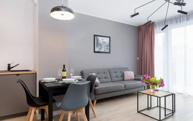 Modern Apartments City Center by Renters