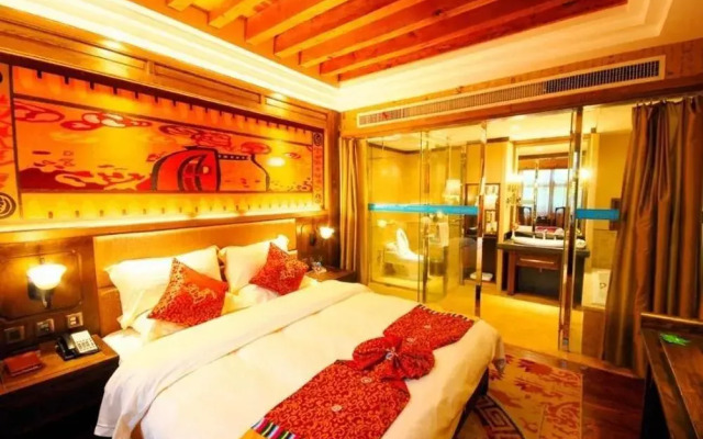 Lijiang Golden Path Hospitality