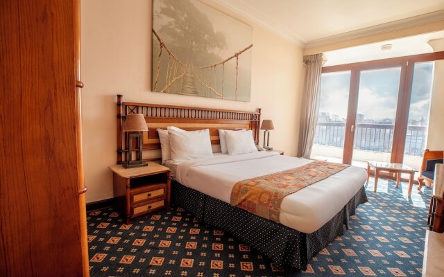 Om Kolthoom Hotel