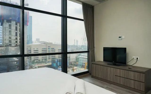 Luxurious And Spacious Sudirman Suites 2br Apartment