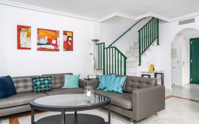 Las Lomas de Cabopino