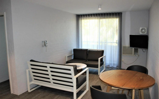 Atrium Hotel Mandurah