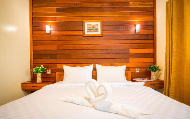 NonNee Lampang Hotel