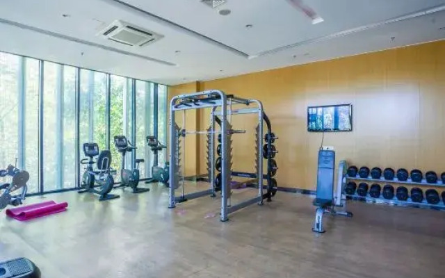 Mianmian Shanju·Parent-child Seaview Holiday Apartment (Dadonghai Banshan Peninsula Branch)