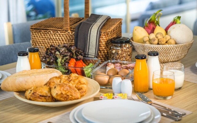 Luxury 4 bedroom villa Kamala - Rose