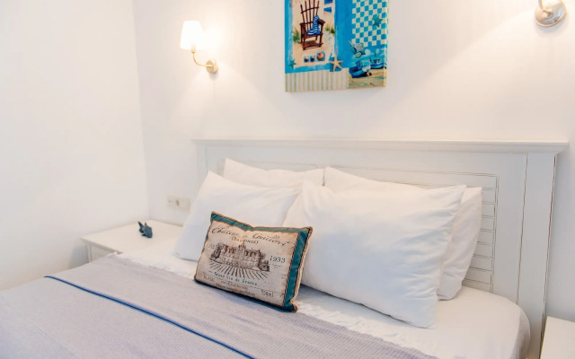 Via Farilya Hotel