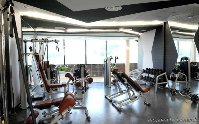 Business Hotel Conference Center & Spa