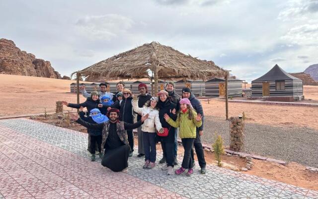 Nael Panoramic Camp