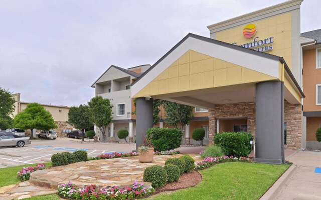 Comfort Inn & Suites Frisco - Plano