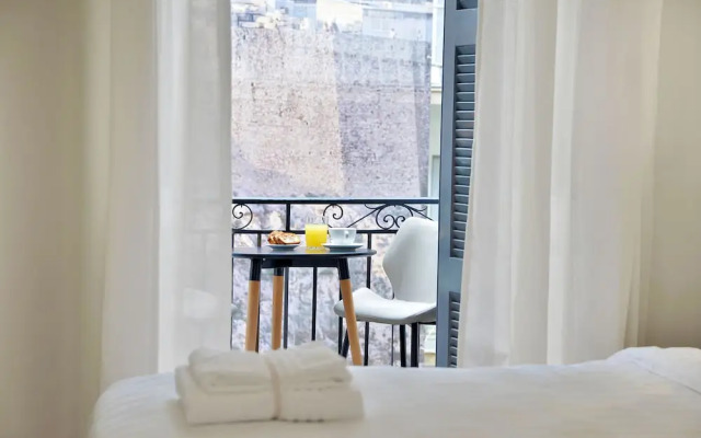 1900 Athenian House