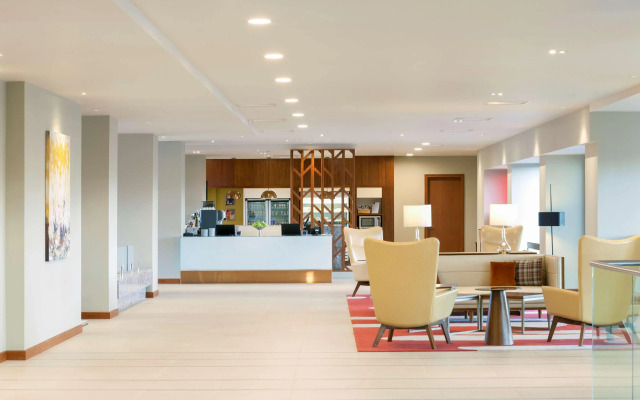 Hyatt Place West London Hayes