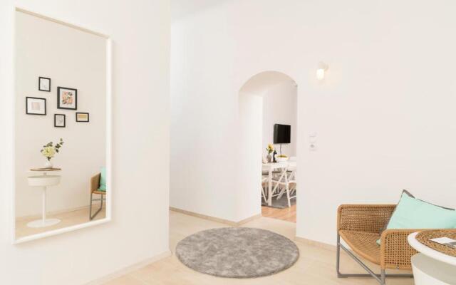 Spittelau Chillout Lounge by ichbucheAT