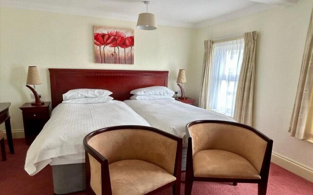 Sandringham Hotel