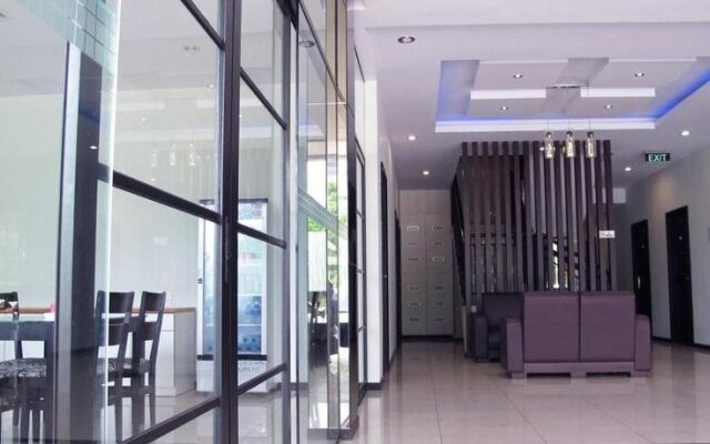 Link Hotel