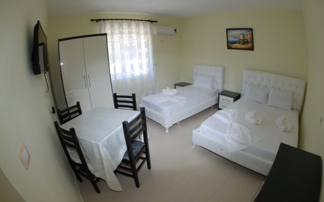 Rama Apartments
