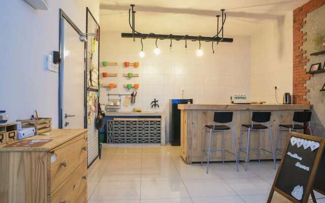 Subang Homestay @ Damen