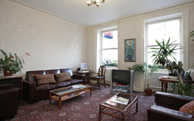 St Athans Hotel