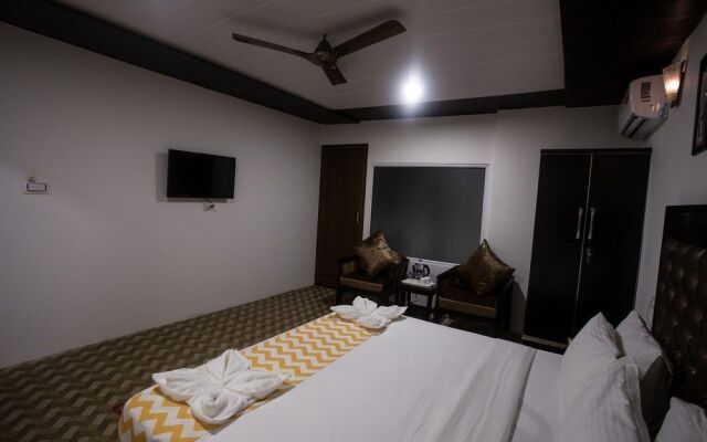 FabHotel Retreat Morjim