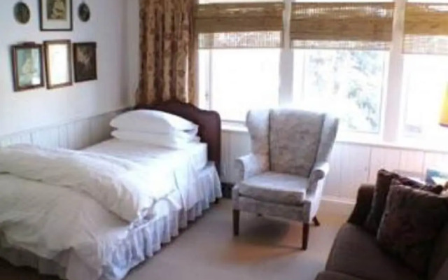 Ashbury House B&B