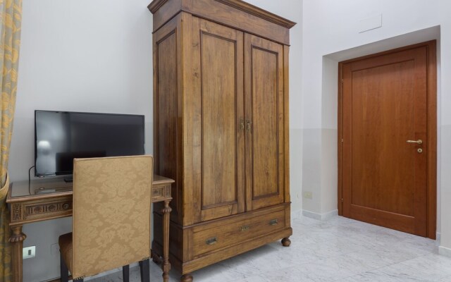 Travel & Stay - Navona 3