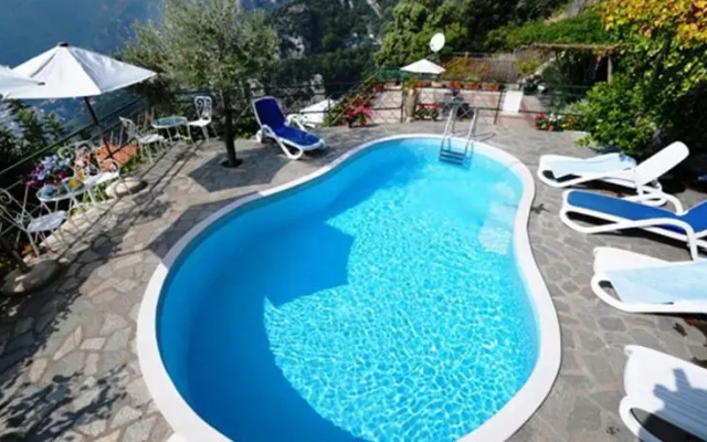Villa Leucosia