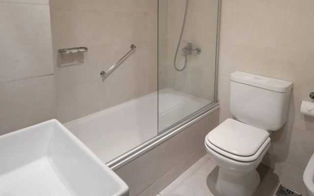 Dazzler by Wyndham Buenos Aires Polo