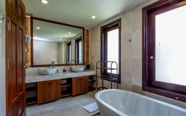 Tropical Villas Beach Danang