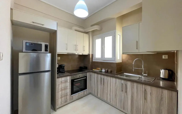 Riankour Central 90sqm apt in Panormou