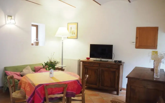 Charming Provencal Holiday Home With Garden