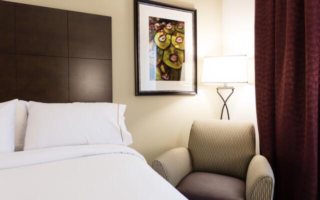 Holiday Inn Express & Suites Aiken by IHG