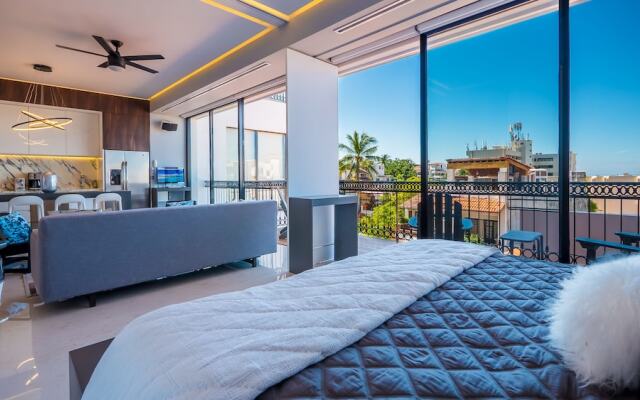 Pier 57 Zona Romantica Puerto Vallarta