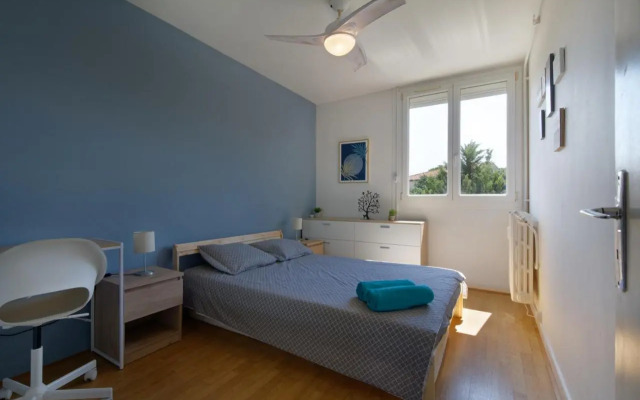 Le Smile - 3 Bedrooms - 8pers - Parking - Centre Gare